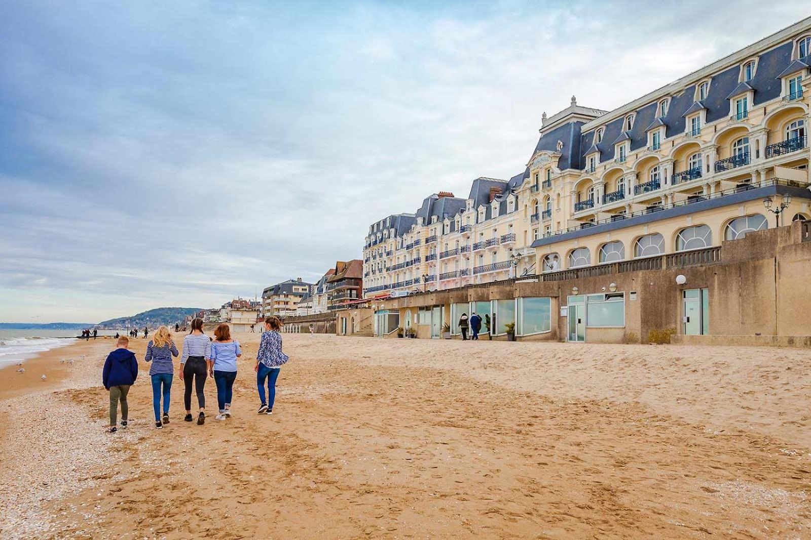 Ravissant Cottage Avec Jardin, Refait A Neuf, 2 A 5 Pers Cabourg Zewnętrze zdjęcie